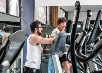 Espace de cardio Universal Fitness à Lausanne